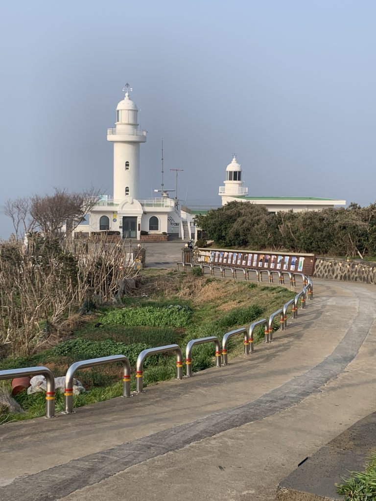 카페물결, 산지등대에서 보는 제주항_2023 20