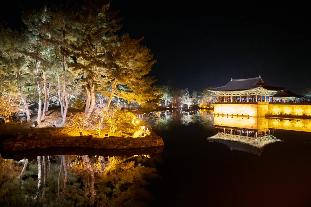 경주 야경명소 안압지 동궁과 월지 야간투어, 점등시간 주차장 이용방법은?_2024 30